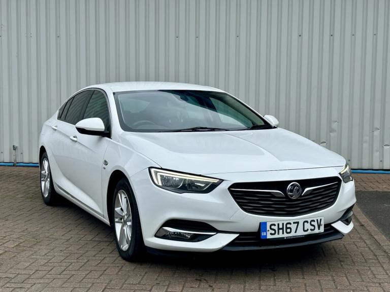 VAUXHALL INSIGNIA 1.6 Turbo D ecoTEC SRi Nav 2017