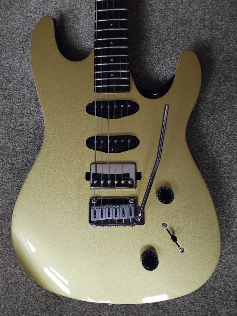 Chapman ML1 X electric guitar gold top HSS pickups 2 point trem jumbo frets recent service and setup