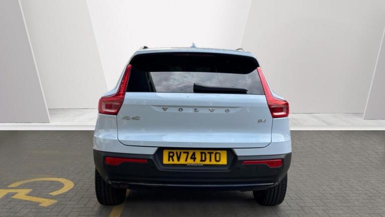 2025 Volvo XC40 Ultra, B4 Mild hybrid, Petrol, Dark Estate Petrol Automatic