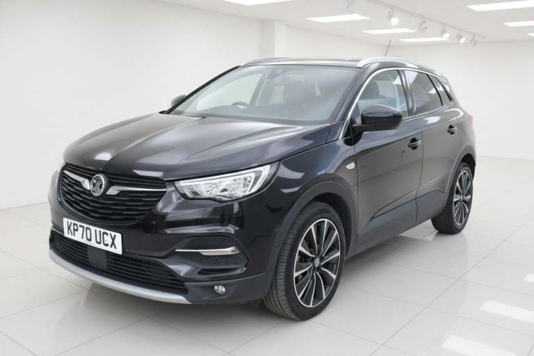 2020 Vauxhall Grandland X 1.6 Hybrid4 300 Business Ed Nav Premium 5dr Auto HATCHBACK PETROL/ELECT...