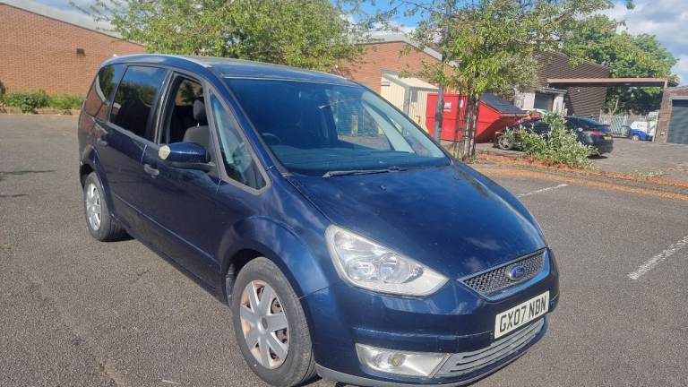 Ford Galaxy 7 seats MPV 1.8 MPV Vauxhall Volkswagen Honda Toyota Nissan Seat