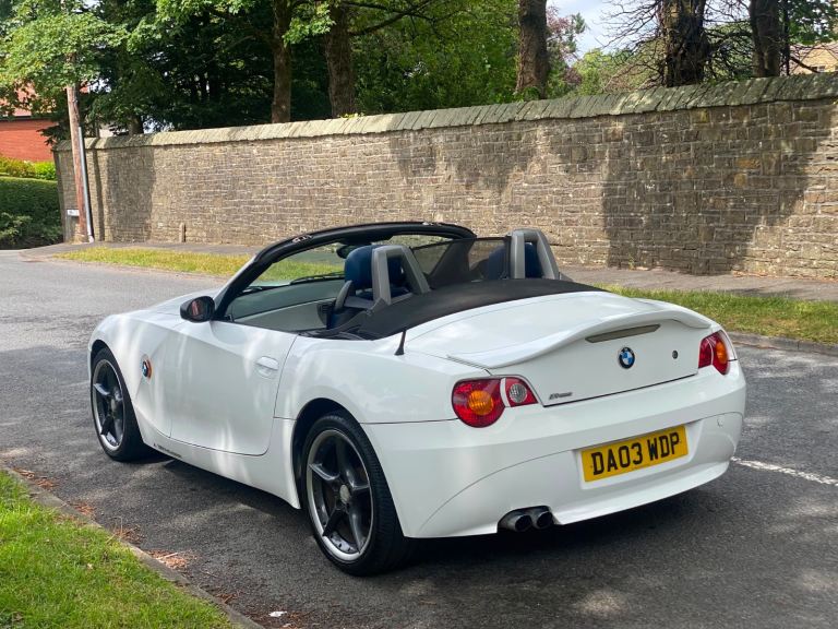 2003 BMW Z4 2.5 CONVERIBLE MANUAL - FULL SERVICE HISTORY! X2 KEYS