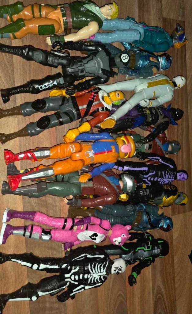 Large Bundle of Fortnite Action Figures – Good Condition