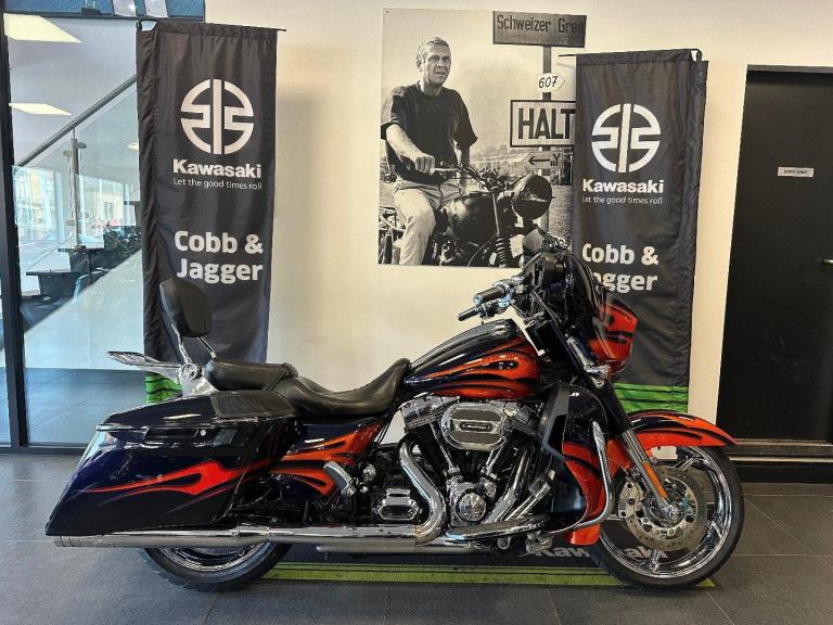 2015 Harley Davidson CVO FLHXSE SCREAMIN EAGLE STREET GLIDE