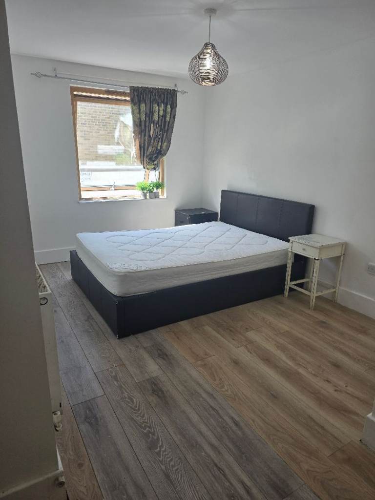Massive Double Room to Rent. SE6. All bills inclusive £750