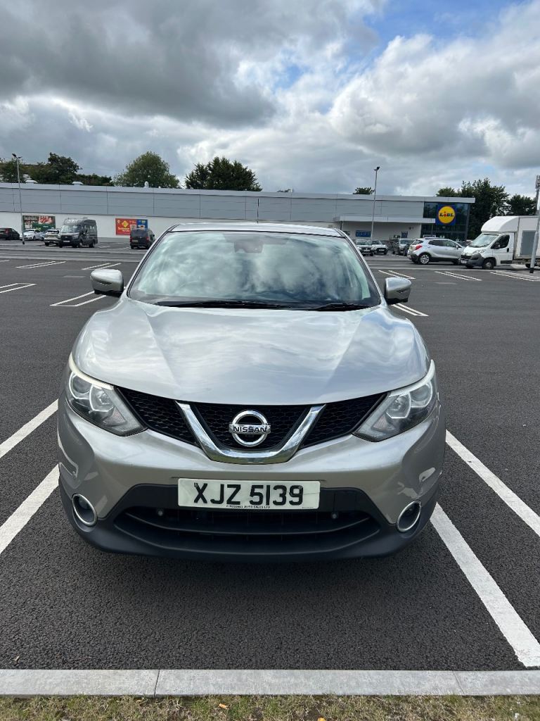 Nissan, QASHQAI, Hatchback, 2015, Manual, 1461 (cc), 5 doors