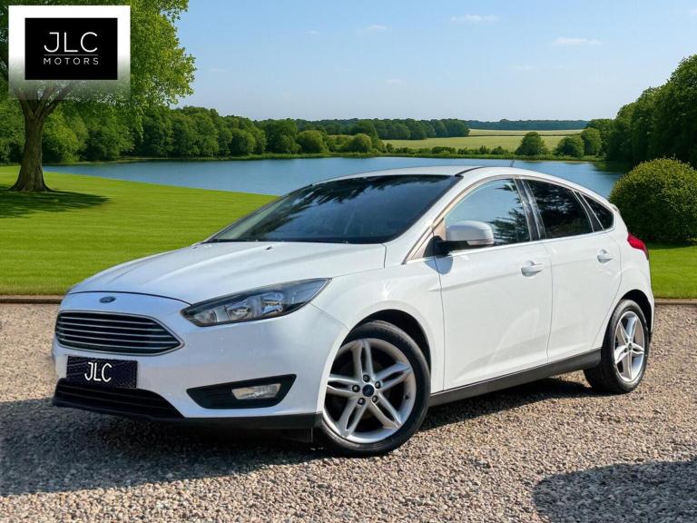2017 Ford Focus 1.0 EcoBoost 125 Zetec Edition 5dr HATCHBACK PETROL Manual