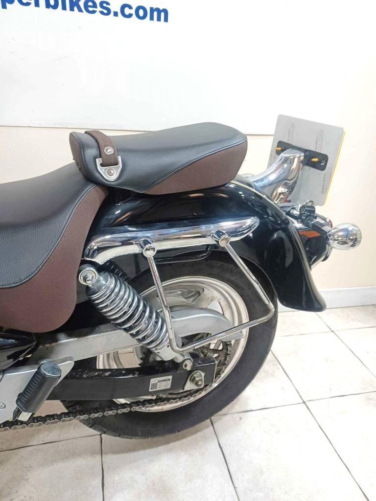 Hyosung GV 250 N  CUSTOM CRUISER 18-REG ONLY 4194 MILES WITH EXTRAS £2599.OTR