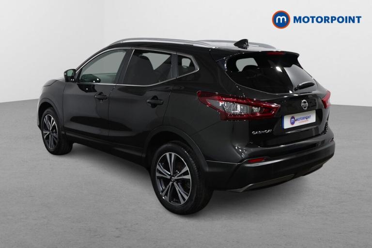2020 Nissan Qashqai 1.3 DiG-T N-Connecta 5dr [Glass Roof Pack] SUV Petrol Manual