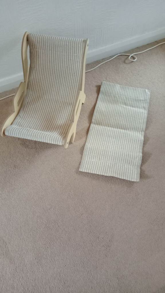 Sisal Cat Scratcher Sturdy Lounger / Bed With Spare Sisal Pad