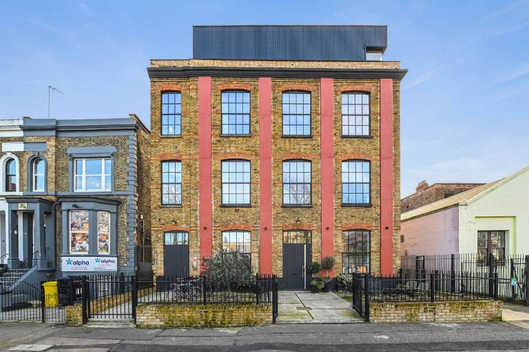 Warehouse Office Space To Rent In Hackney - 1a Darnley Road E9