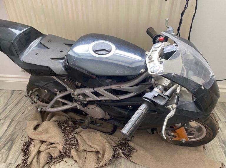 Pocket bike MT A4 40cc . Please read ! Description 