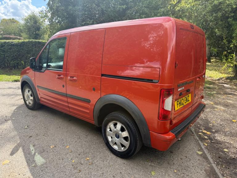 2012 Ford Transit Connect Low Roof Van Limited TDCi 110ps PANEL VAN Diesel Manual
