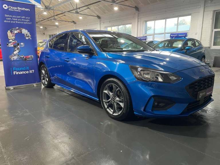 2019 Ford Focus 1.0T EcoBoost ST-Line Euro 6 (s/s) 5dr HATCHBACK Petrol Manual