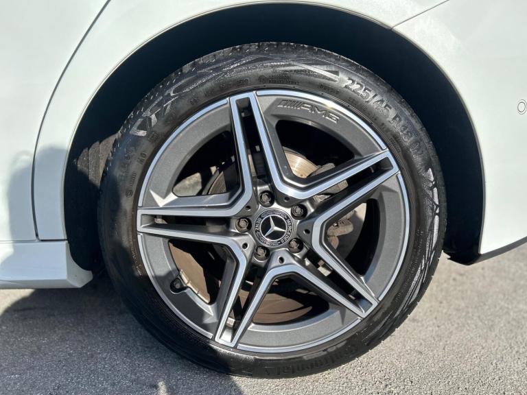 2020 Mercedes-Benz A-Class A180 AMG Line Executive 5dr Auto HATCHBACK PETROL Automatic