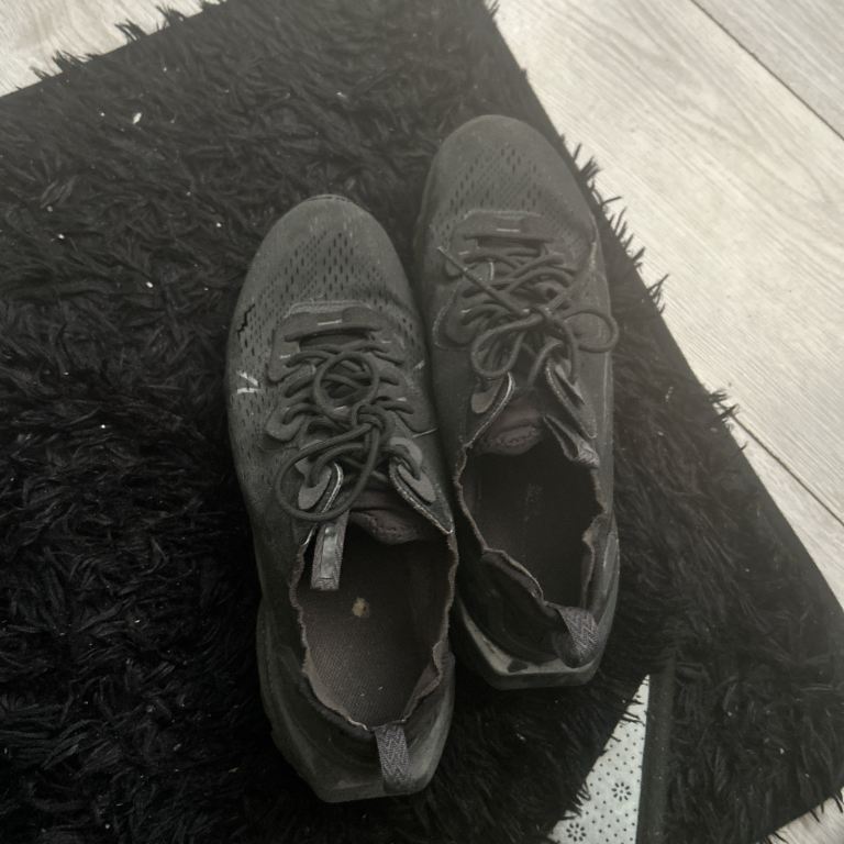 Nike Reacts Size 11.5