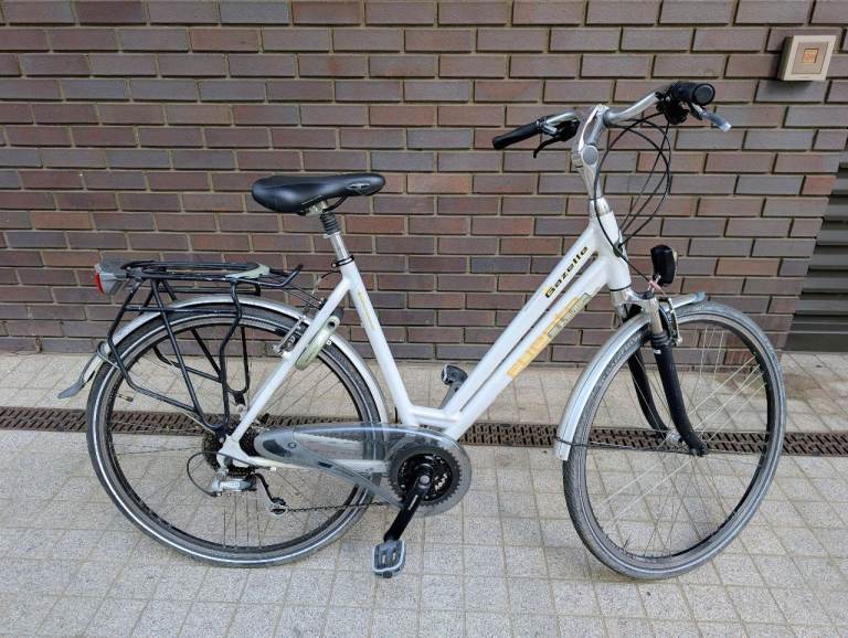 Gazelle Fuente Plus Large frame City/Trekking Bike - 27 Gears - Fully Serviced & Upgraded