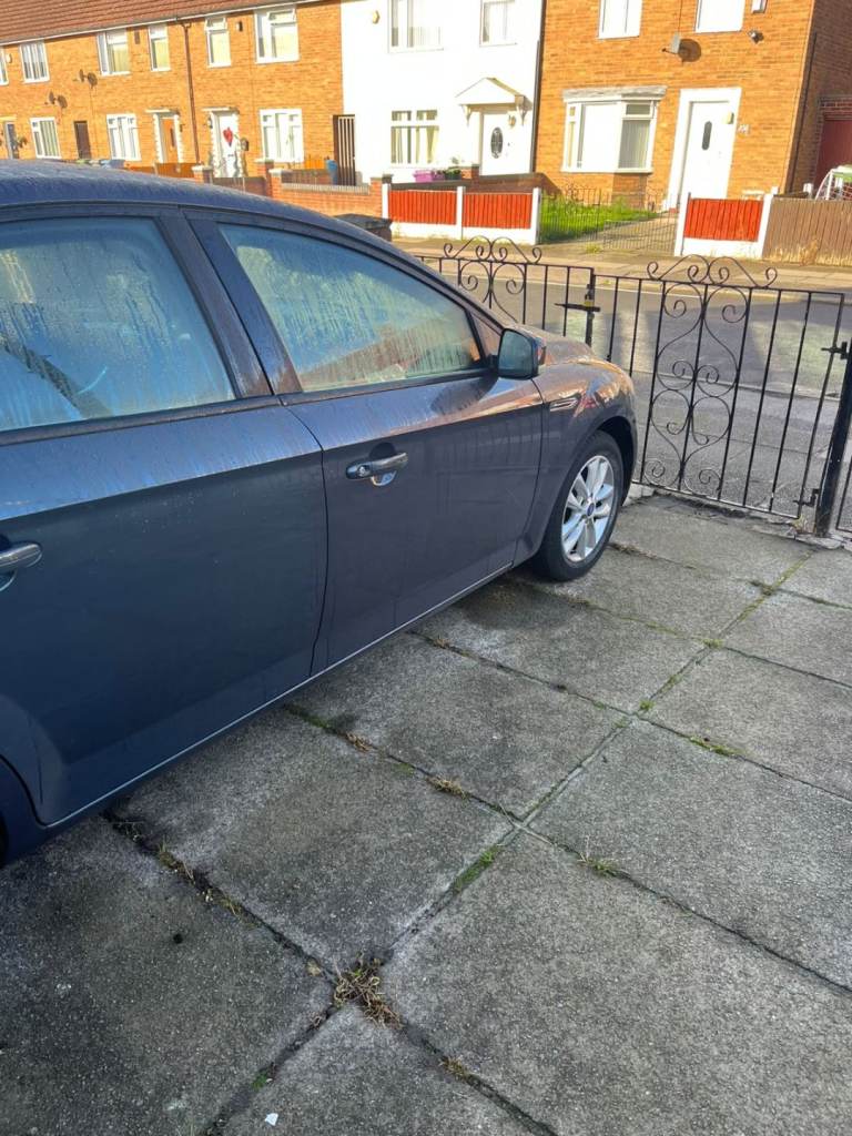 Ford, MONDEO swaps for another car. 