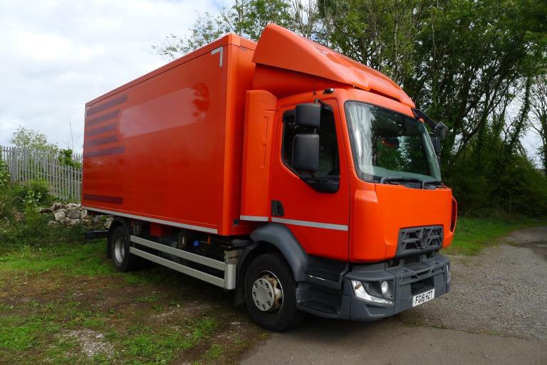 Renault D210 Refrigerated Box
