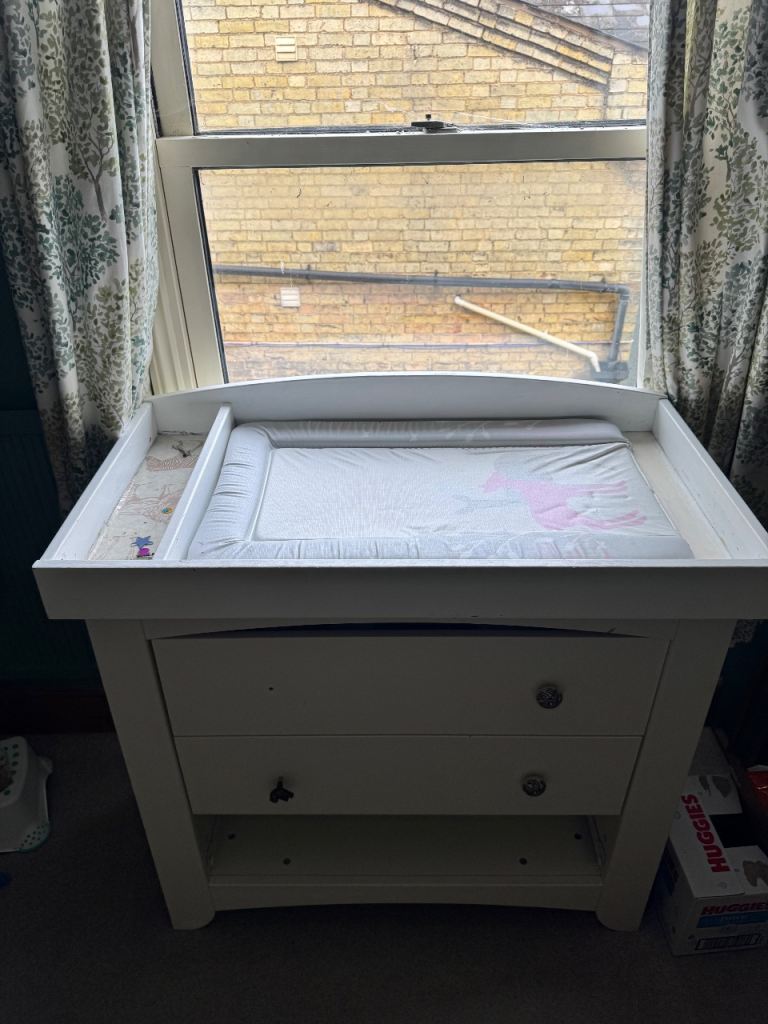 Changing table