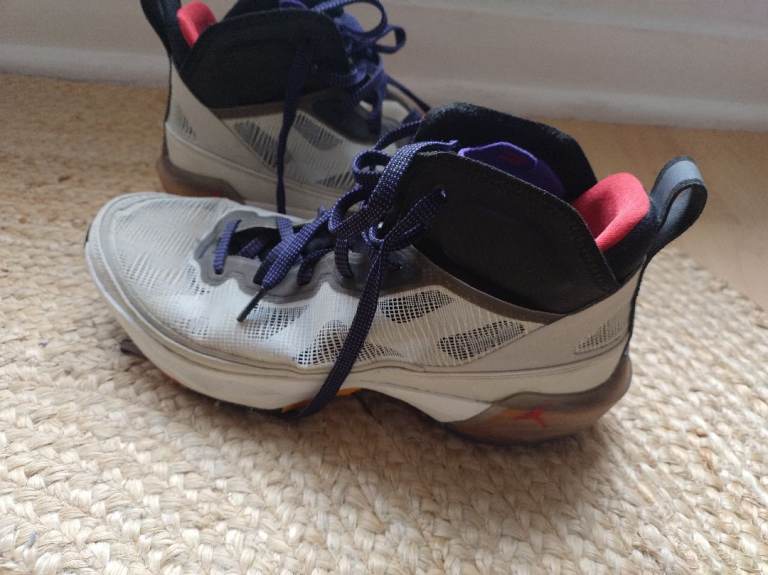 SIZE 9 UK, AIR JORDAN 