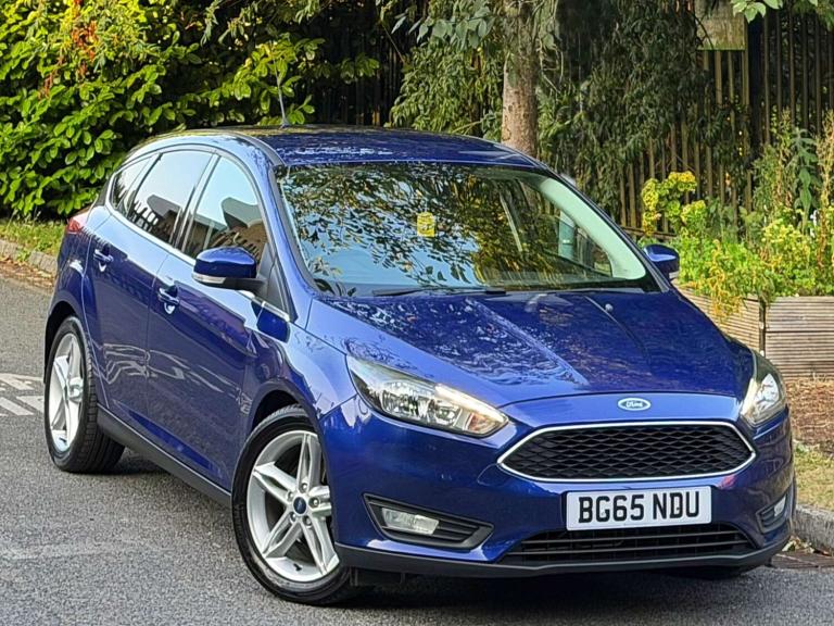 2015 Ford Focus 1.6 Zetec Hatchback 5dr Petrol Powershift Euro 6 (125 ps) Hatchback Petrol Automatic