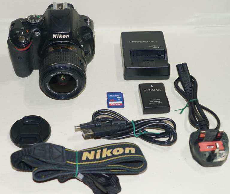 Nikon D5100 DSLR Camera 18-55mm G VR II Lens 32GB Memory card, Shutter Count only 11494,