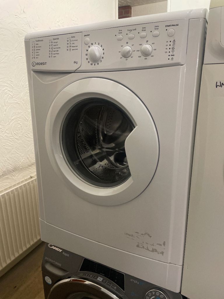 Indesit Washing Machine – White, Good Working Order