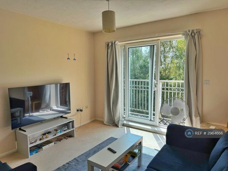 2 bedroom flat in Gillquart Way, Coventry, CV1 (2 bed) (#2984666)