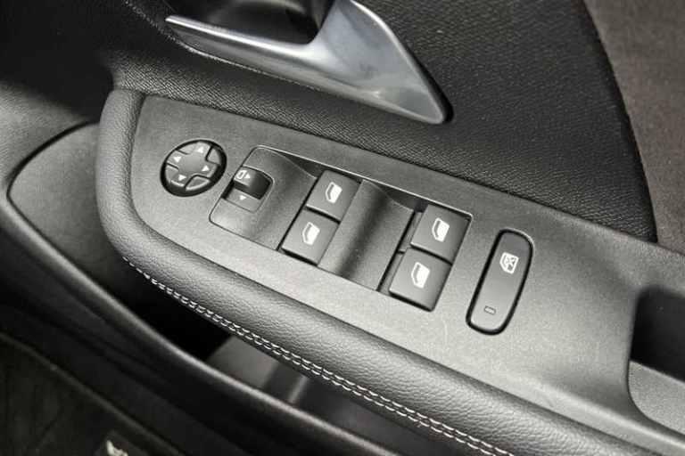 2022 Vauxhall Mokka 1.2 Turbo Ultimate 5dr Auto HATCHBACK PETROL Automatic