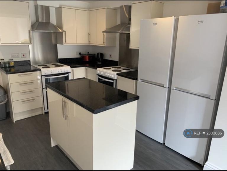 1 bedroom in Pines Road, Chelmsford, CM1 (#2833636)