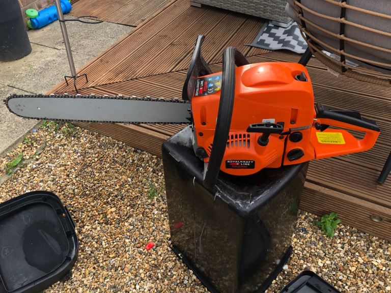  New Petrol Chainsaw 