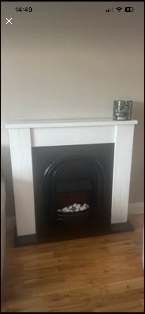 White Fire Surround with Electric Fire – Good Condition
