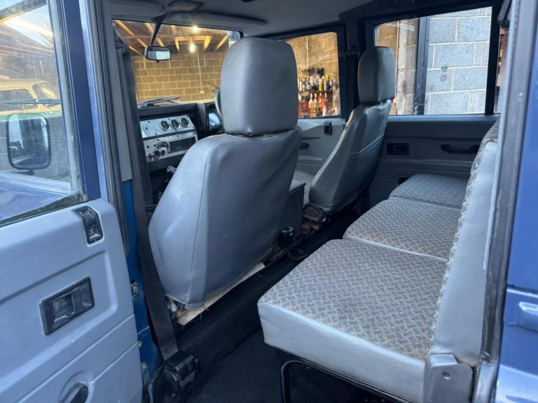 2000 Land Rover Defender Hard Top Td5 PANEL VAN DIESEL Manual