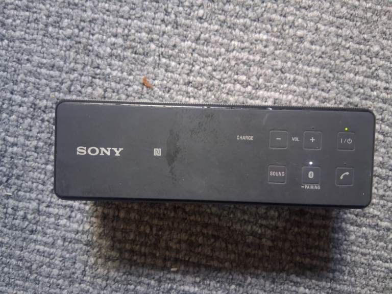 Sony SRS-X33 Bluetooth Speakers  only £30 or best offer