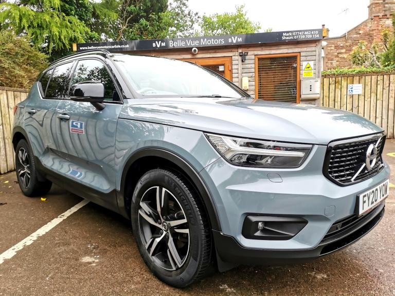 STUNNING VOLVO XC40 1.5 T3 163 R DESIGN FINISHED IN METALLIC THUNDER GREY