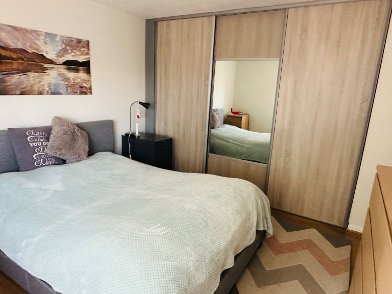 Room for rent