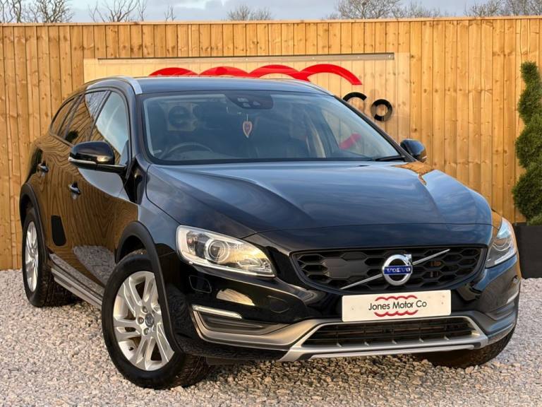 image for 2016 Volvo V60 Cross Country 2.0 D4 Lux Nav Estate 5dr Diesel Auto Euro 6 (s/s) (190 ps) Estate D...