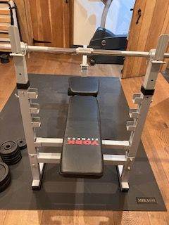 York B530 Heavy Duty Weights Bench Home Gym Incline Decline Leg Developer (inc. weights)