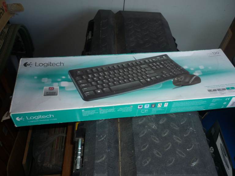 Key Board – Black Colour – LOGITECH - £ 1.00