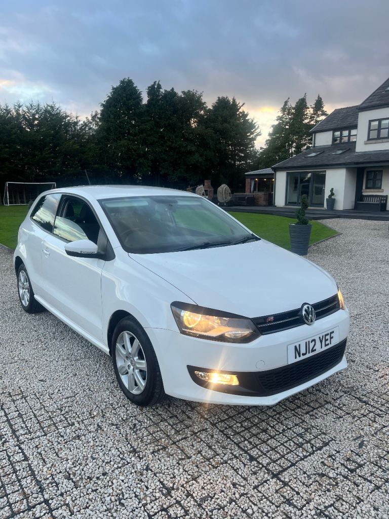 Volkswagen, POLO, Hatchback, 2012, Manual, 1390 (cc), 3 doors