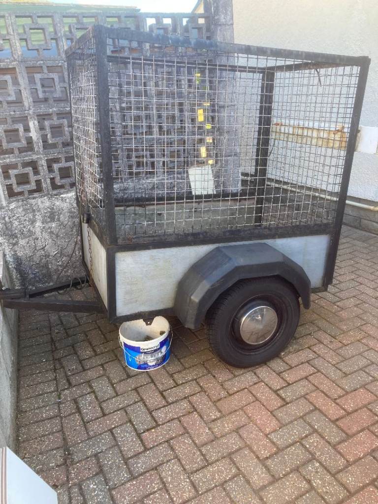 trailer unbraked