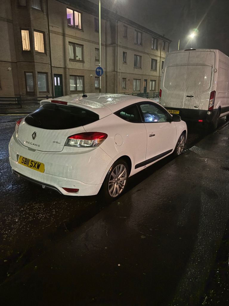 2011 1.4 RENAULT MEGANE COUPE - SWAP/£2000 ONO