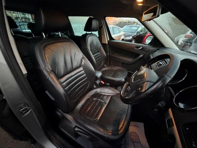 2010 Skoda Yeti 2.0 TDI CR Elegance 4x4 5dr HATCHBACK DIESEL Manual