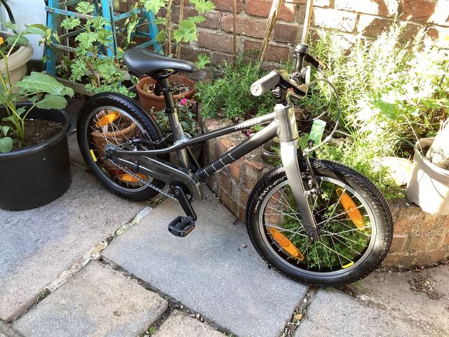 Kids Specialized Jett 16” Grey bike, £140.00 for Sale