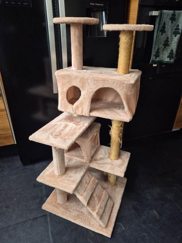 GleePet multi-level cat tree, pink used condition 