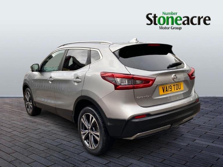 2019 Nissan Qashqai 1.3 DiG-T N-Connecta 5dr HATCHBACK PETROL Manual