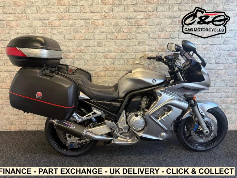 2005 Yamaha FZS1000 Fazer - HPI clear - Full luggage - Full fairing 