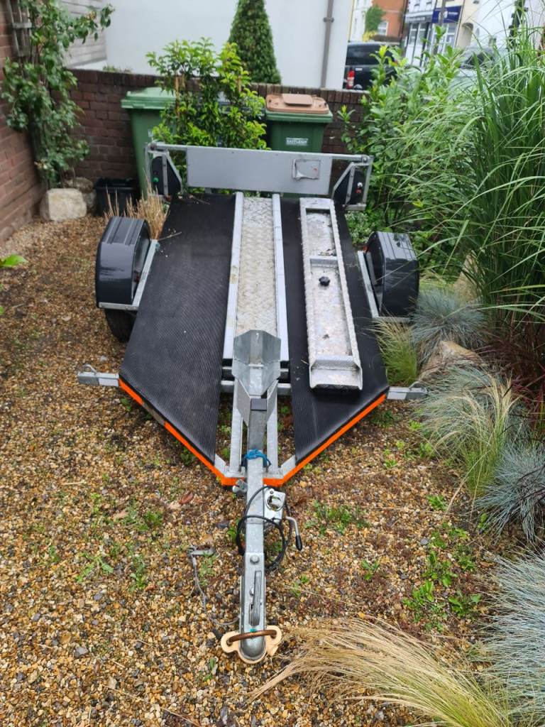 CMF Single Deluxe Motorcycle Trailer