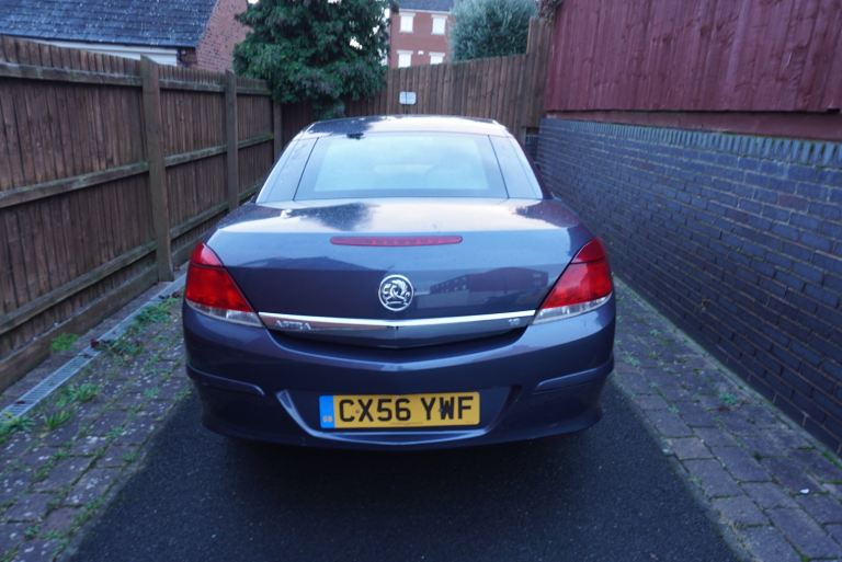 Vauxhall, ASTRA, Convertible, 2006, Manual, 1796 (cc), 3 doors